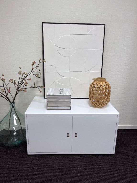 Kartonnen kast Fay C (enkel) met Wall Art reliëf Schilderij  met zwarte lijst van Cubiqz