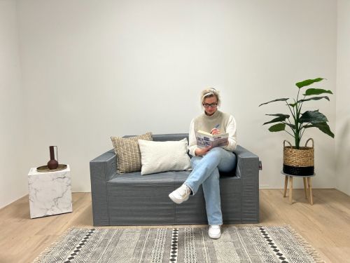 Kartonnen 2-zitsbank waar je echt op kunt zitten!
Ervaar deze kartonnen bank die functioneel en stijlvol is!