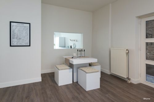 CUBIQZ EETTAFEL MET 2 KRUKJES VAN KARTON VOOR HOME STAGING